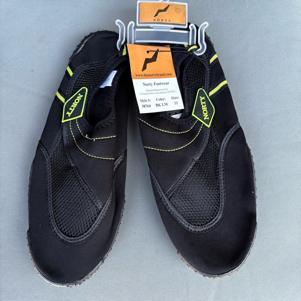 Norty’s Men’s Water Shoes